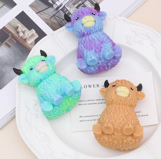 *Highland Cow Squishy (Mystery)*